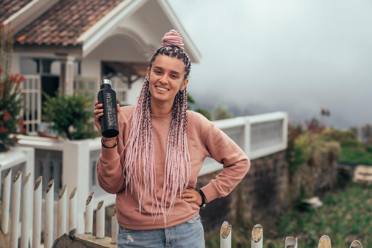 Good Karma Bromo Guesthouse エクステリア 写真