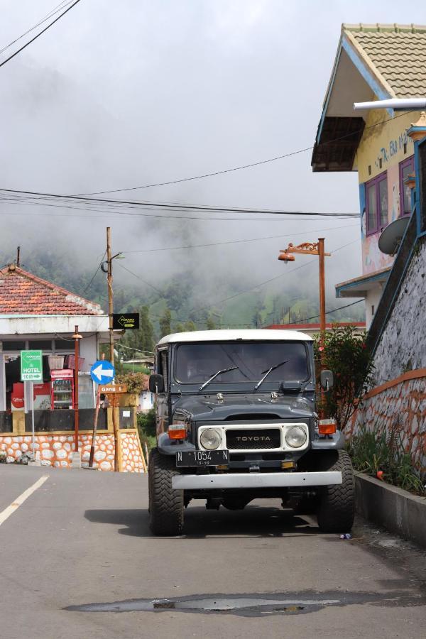 Good Karma Bromo Guesthouse エクステリア 写真
